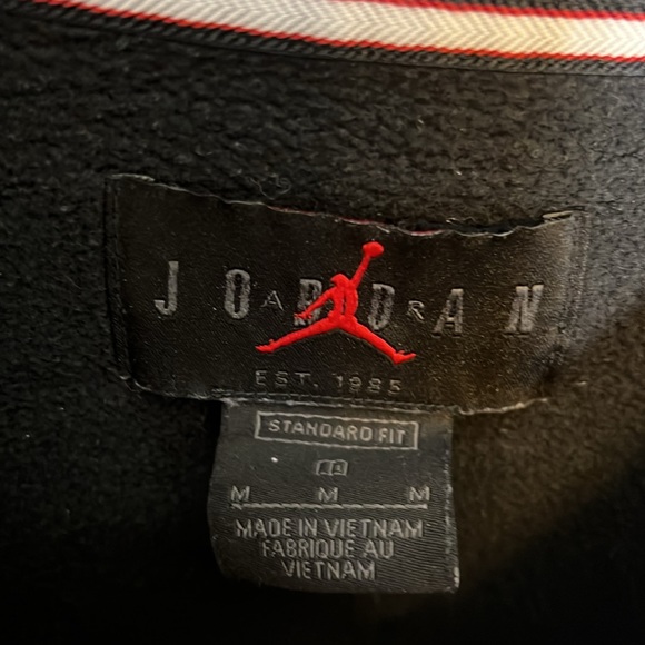 Nike Jordan Pullover Sweatshirt - Picture 4 of 4